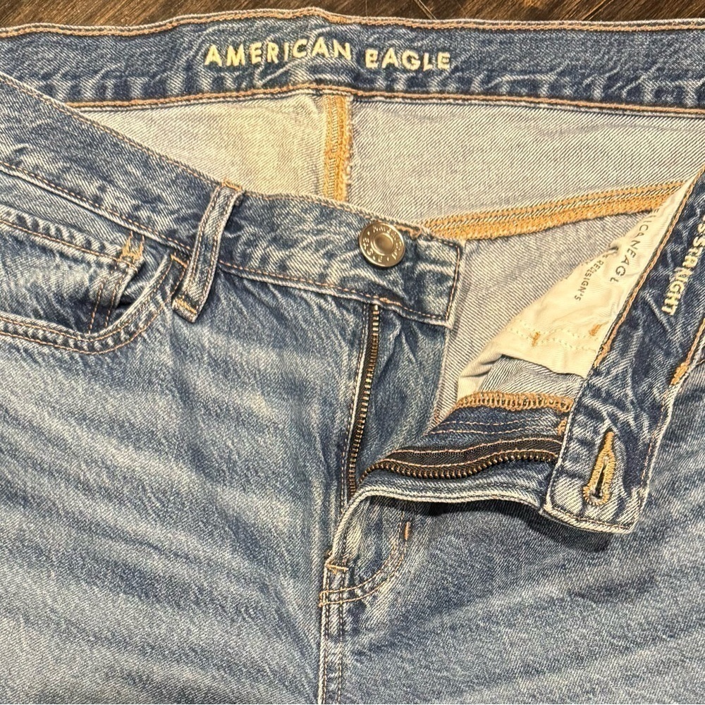 American Eagle Outfitters 90’s Straight Jean women’s size 10 Long. - Picture 9 of 9